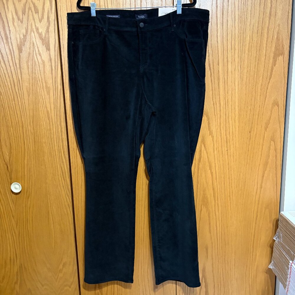 NYDJ NWT marilyn straight‎ black velvet jeans plus size 22W high rise waist - Picture 2 of 7